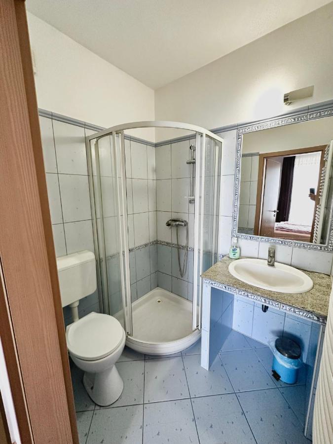 Velvet Motel Hegyeshalom